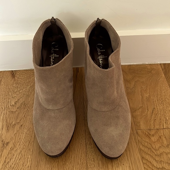 Women’s Cole Haan suede booties. Taupe. Size 9B. - Picture 1 of 8